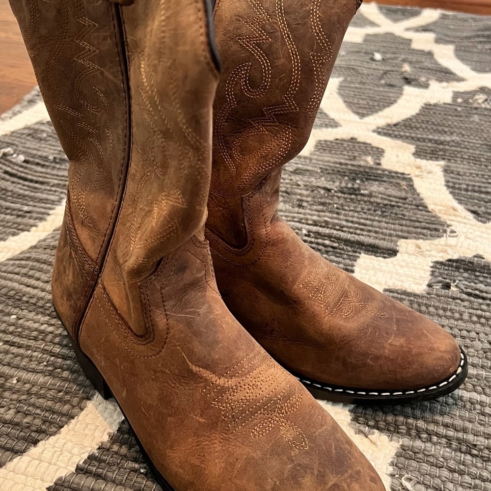 Women’s western boots